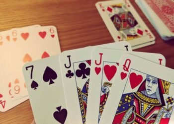 What Changes When Casino Card Games Move to Digital Platforms