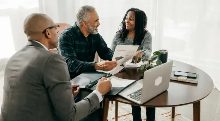 How Hiring a Financial Advisor in Kirkland Wa Can Enhance Your Wealth